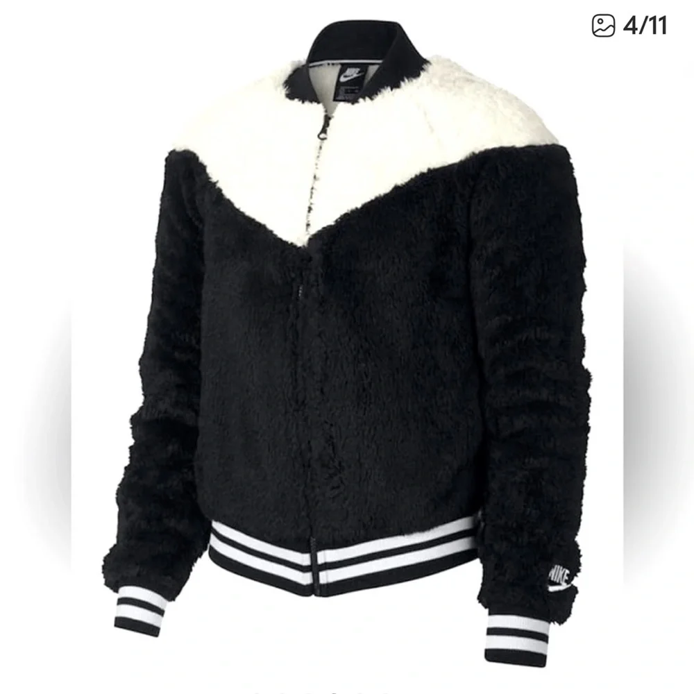 NIKE Sherpa Black & White Panda Full Zip Sportswear Jacket, Size XL